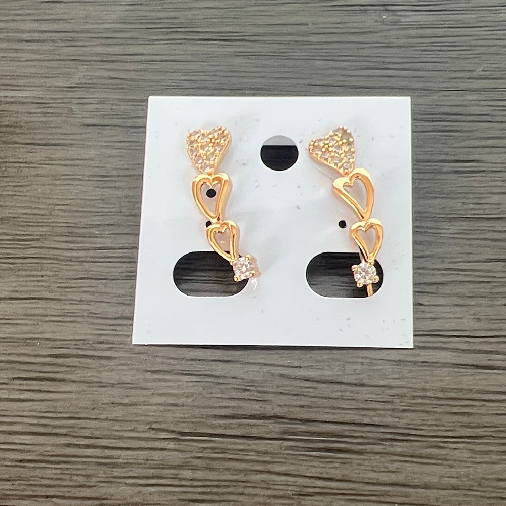 Elegant Gold Heart Drop Earrings